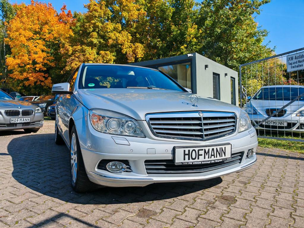 Mercedes-Benz C 230