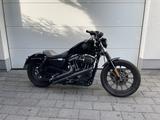 Harley-Davidson Sportster 883 Iron - HARLEY-DAVIDSON 2009 883