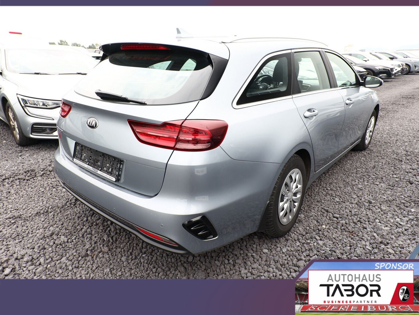 Kia Ceed 1.4 TGDI 140 DCT Vision PDC LaneAs Kam Temp imagem 3