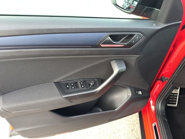 T-ROC UNITED 1.5 TSI DSG AHK KAMERA ACC LED KLIM