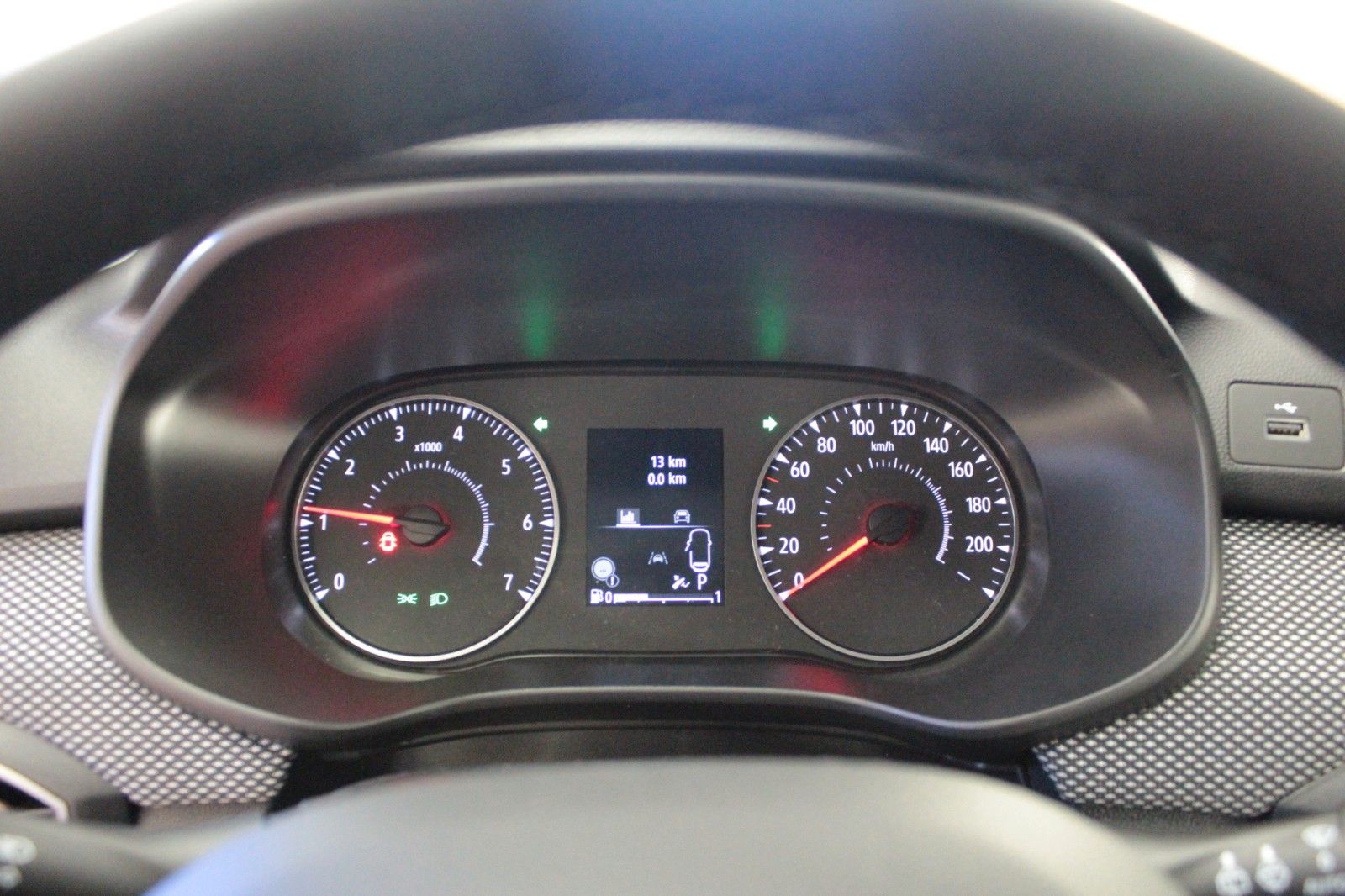 Fahrzeugabbildung Dacia Sandero TCe 90 Stepway auto Expression*Winterp.*