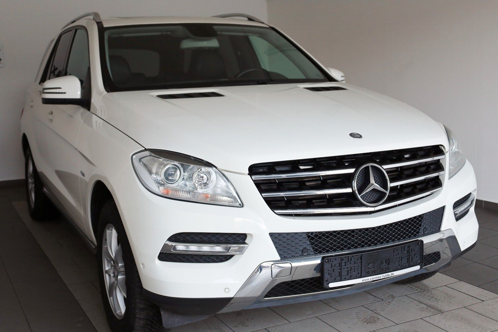 Fahrzeugabbildung Mercedes-Benz ML 250 CDI BT T.Leder,Navi,SD,SH,Park Assist,AHK