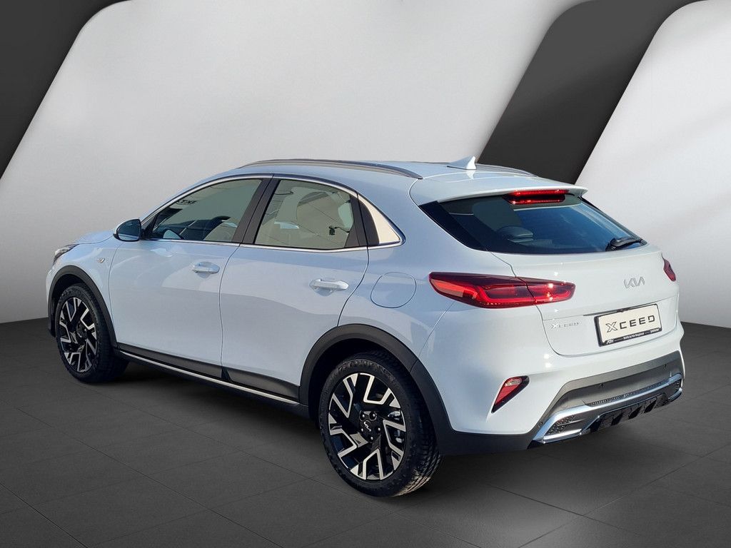 Fahrzeugabbildung Kia Xceed 1.5 T-GDI DCT Vision KOMFORT PAKET