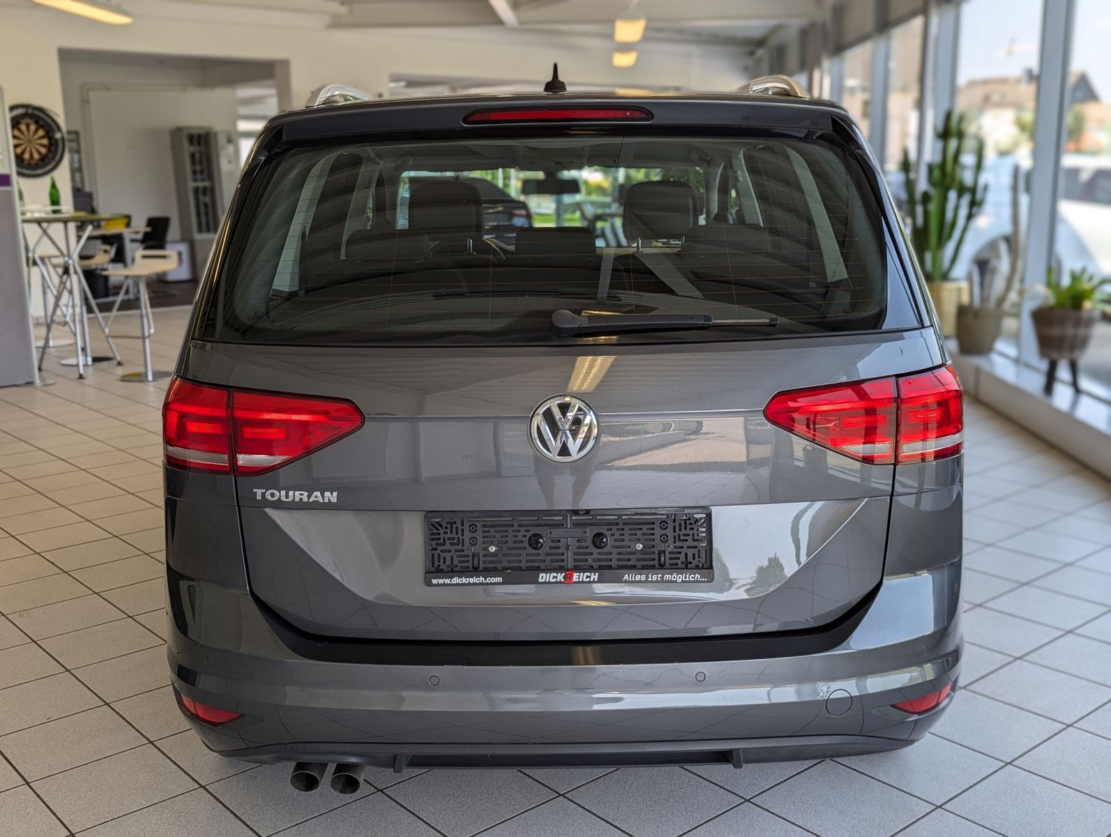 VW Touran 2.0 TDI DSG Highline Kamera AHK Sport LED - Image 6