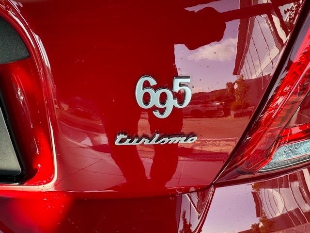 Fahrzeugabbildung Abarth 695C Turismo Leder NAVI Beats 17 ALU