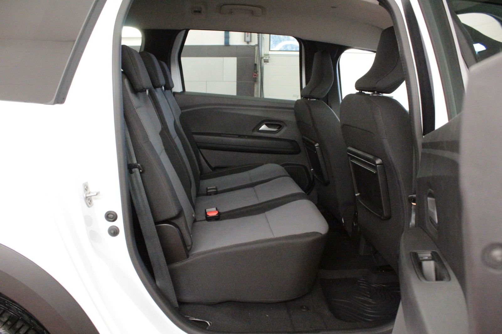Fahrzeugabbildung Dacia Jogger Eco-G 100 Extreme+ 5-Sitzer *15166*