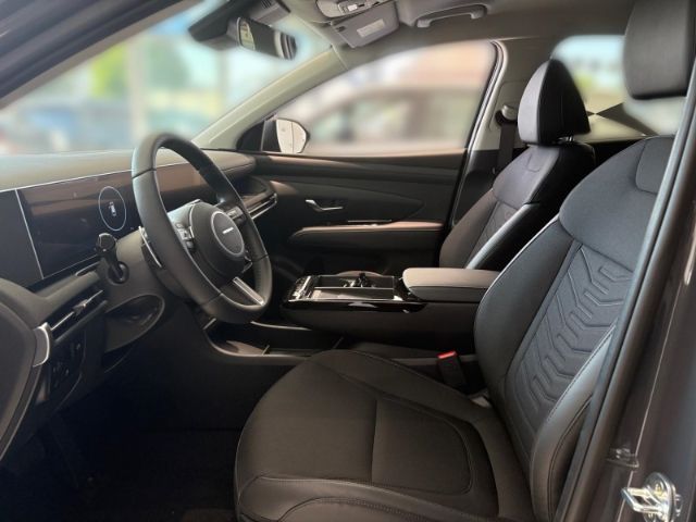 Fahrzeugabbildung Hyundai Tucson Trend 2WD Navi Digitales Cockpit LED ACC