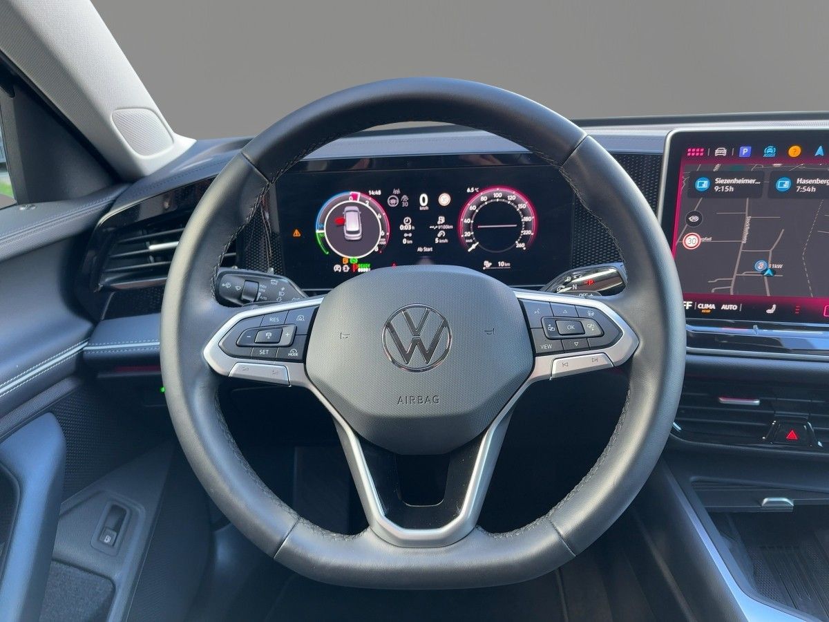Volkswagen Passat Variant - Bild 13