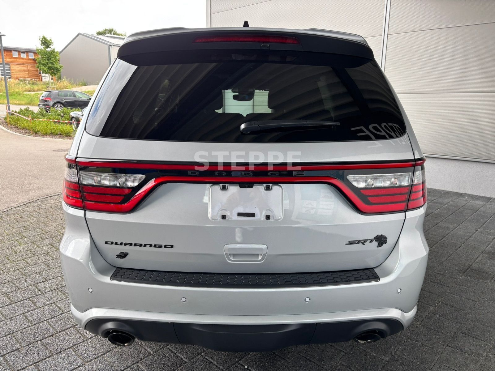 Dodge 2025 Durango SRT Hellcat Silver Bullet