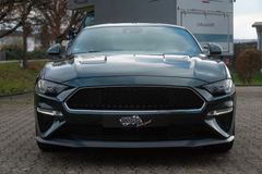 Fahrzeugabbildung Ford Mustang Bullitt Fastback*Edelbrock*