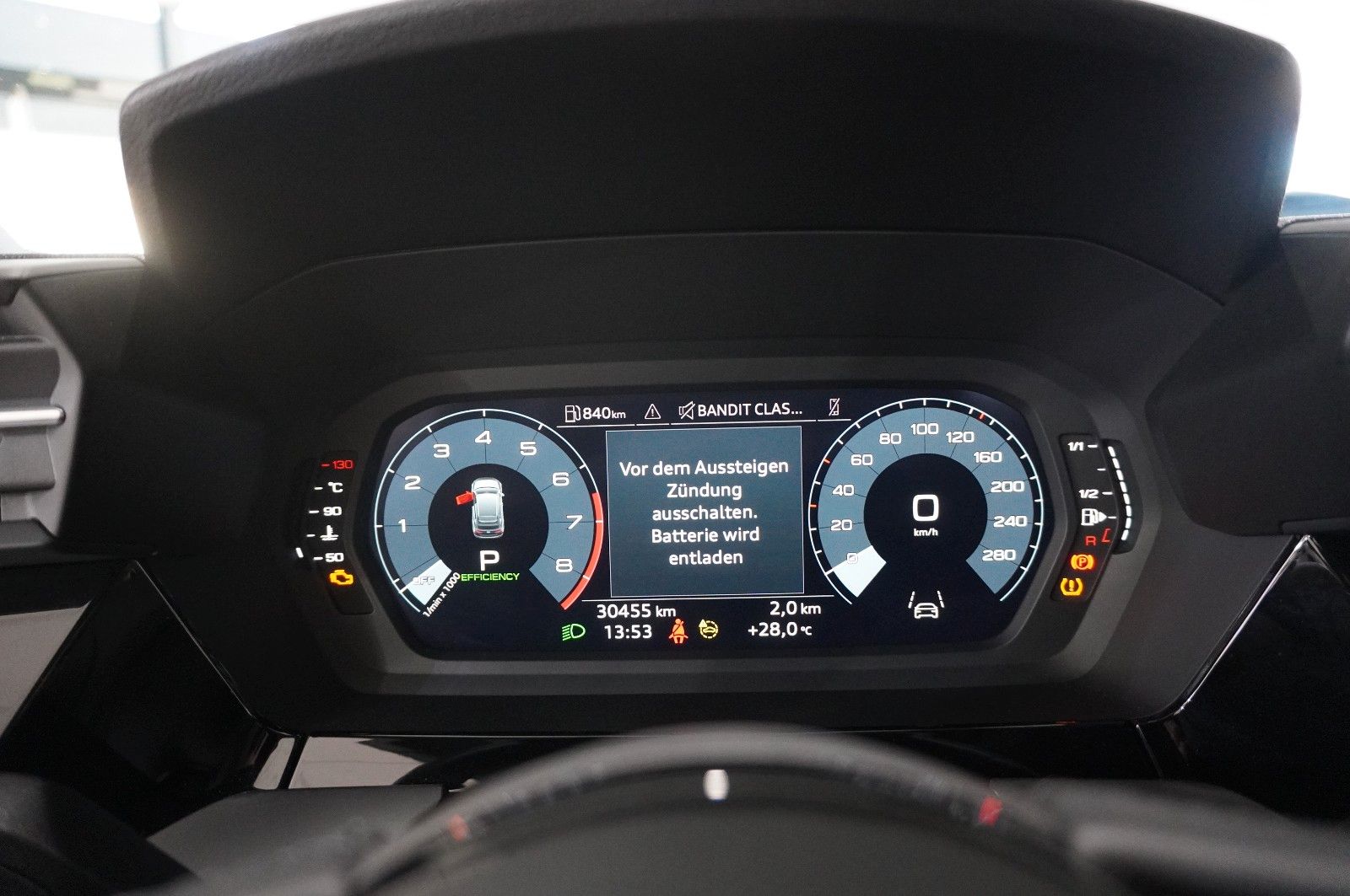 Fahrzeugabbildung Audi A3 Sportback 35 TFSI S-TRONIC NAVI/LED/SPORT/ACC