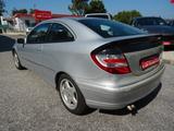 Mercedes-Benz C 220 C -Klasse Sportcoupe C 220 CDI - Mercedes-Benz C 220: Cdi Sportcoupe
