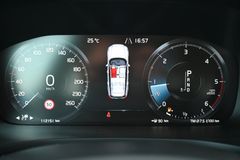 Fahrzeugabbildung Volvo V60 Cross Country D4 AWD Autom Pro*FSHZG*RFK*ACC