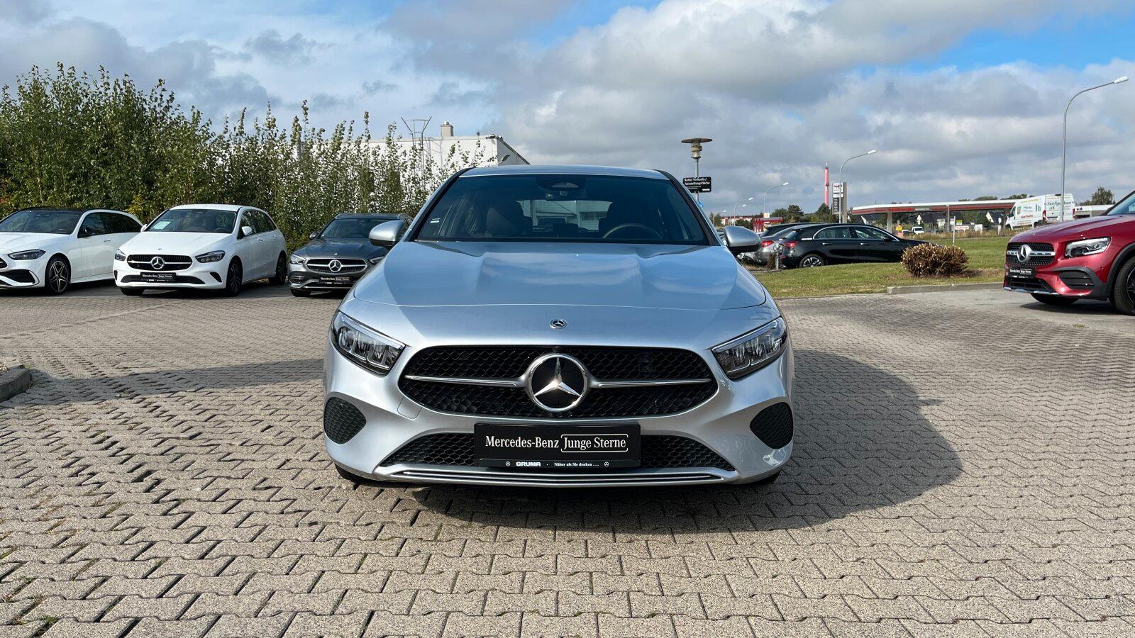 Mercedes-Benz A 180 Progr.Advanced+Kamera+CarPlay+Lenkr.Hz.+