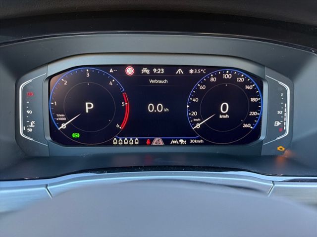 Fahrzeugabbildung Volkswagen Touran 2.0 TDI DSG COMF. KAMERA AHK TRAILER-ASSI