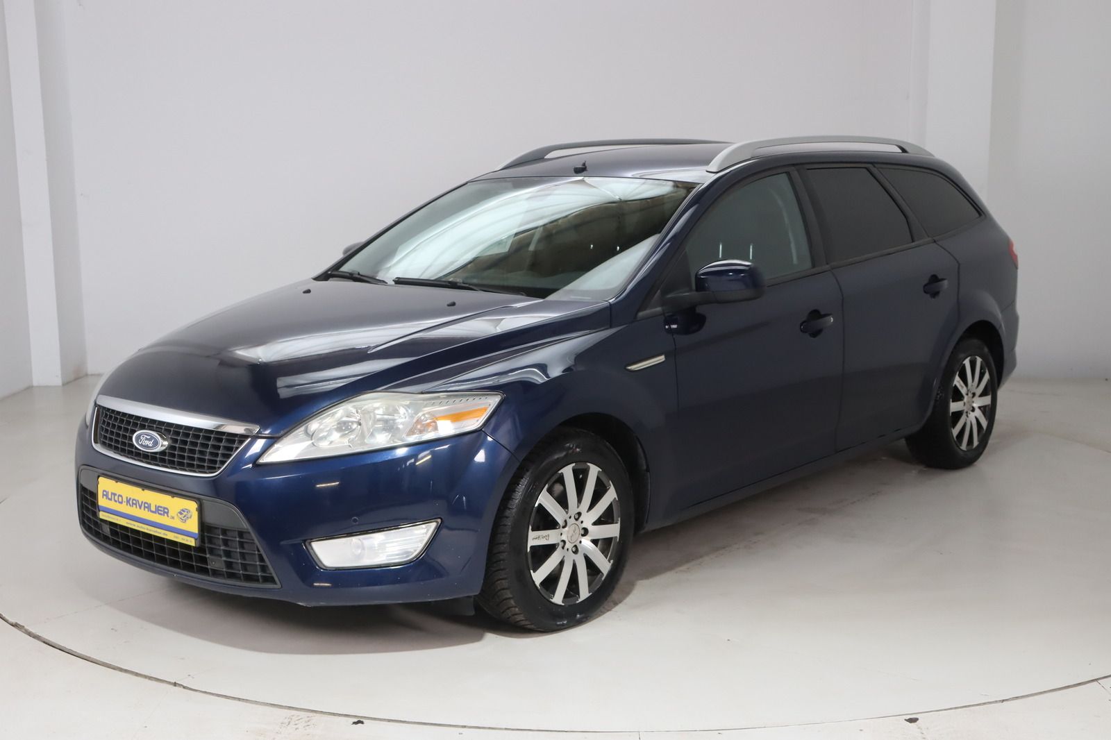 Fahrzeugabbildung Ford Mondeo Turnier 2.0 Ambiente * HU/AU neu