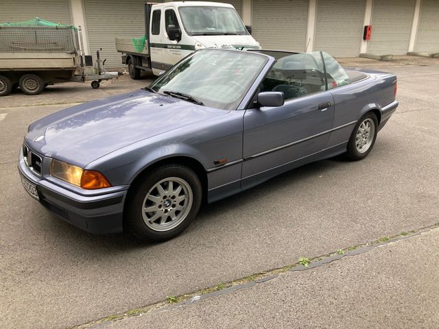 BMW e36 318 Automatik Cabrio aus 1. Hand o...