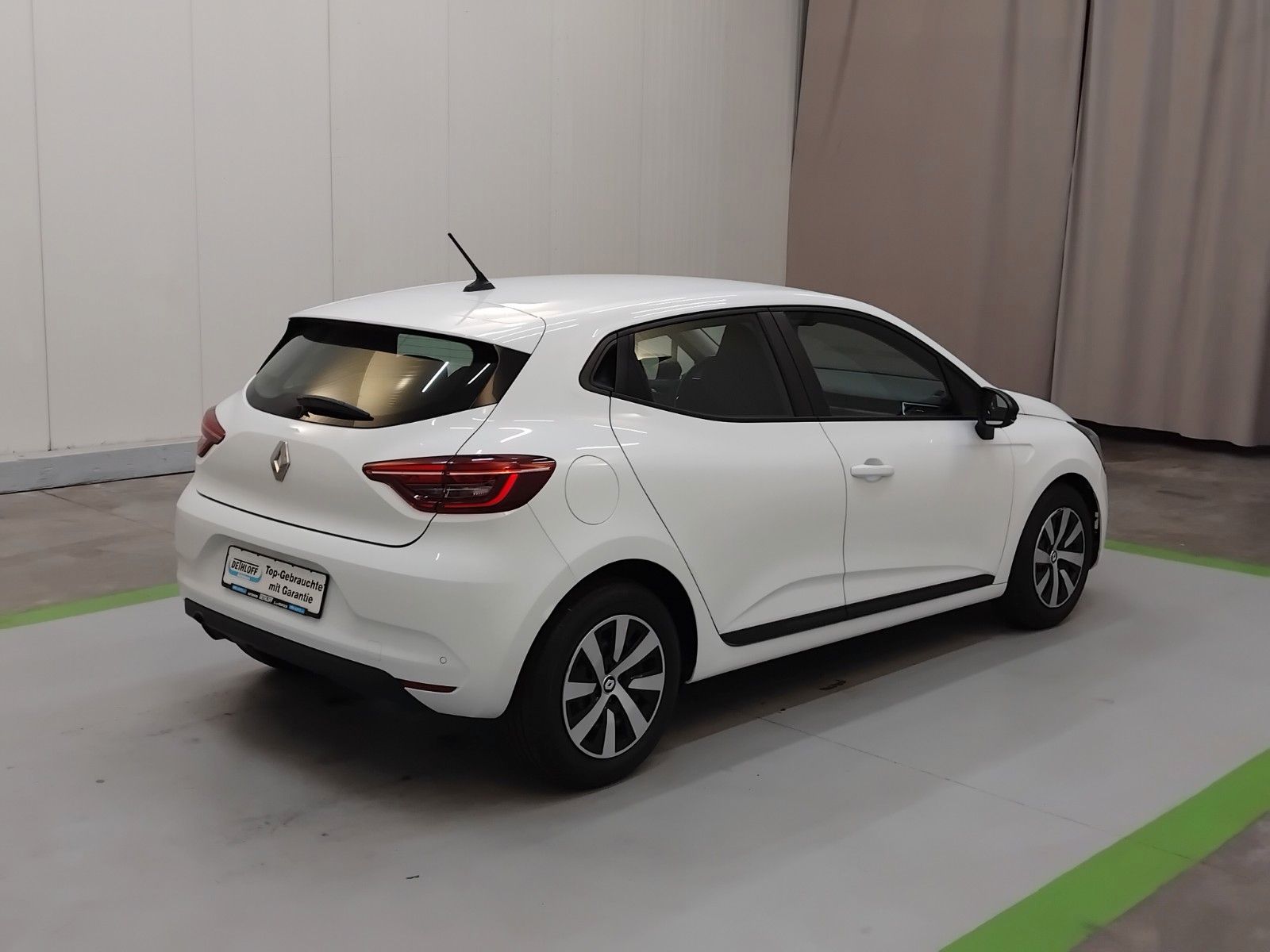 Renault Clio (01/2023, Benzin)