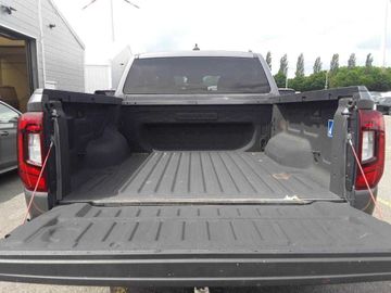 Volkswagen Amarok - 7