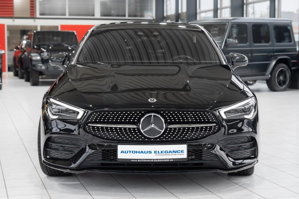 Mercedes-Benz CLA 220 Shooting Brake