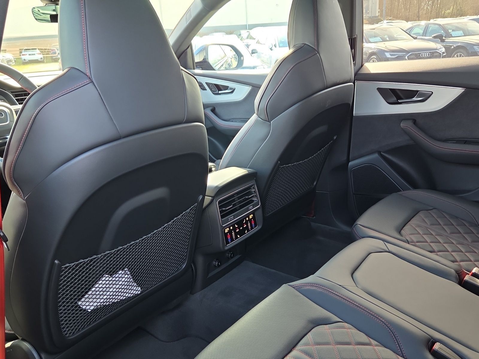 Audi Q8 - Bild 15