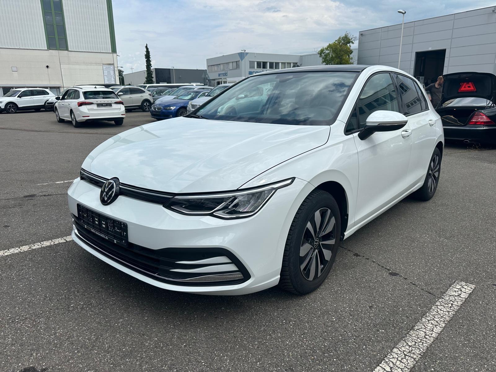 Volkswagen Golf VIII Lim. MOVE 1.5 eTSI 96kW 7-Gang DSG — 15