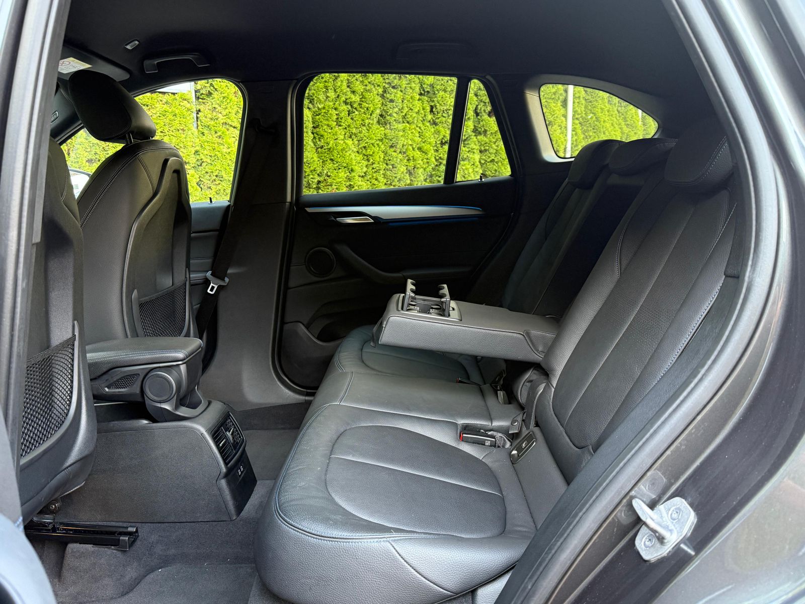Fahrzeugabbildung BMW X1 xDrive 25 e M Sport/M PAKET LED+LEDER+NAV+SHZ