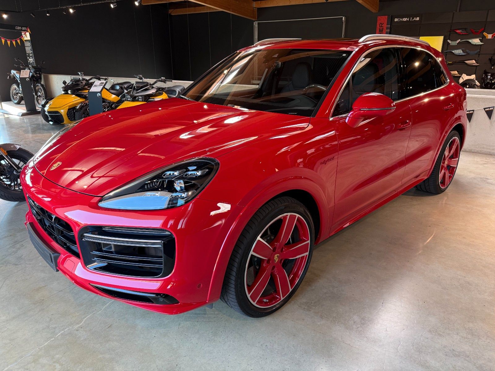 Porsche Cayenne Turbo S E-Hybrid foto 1