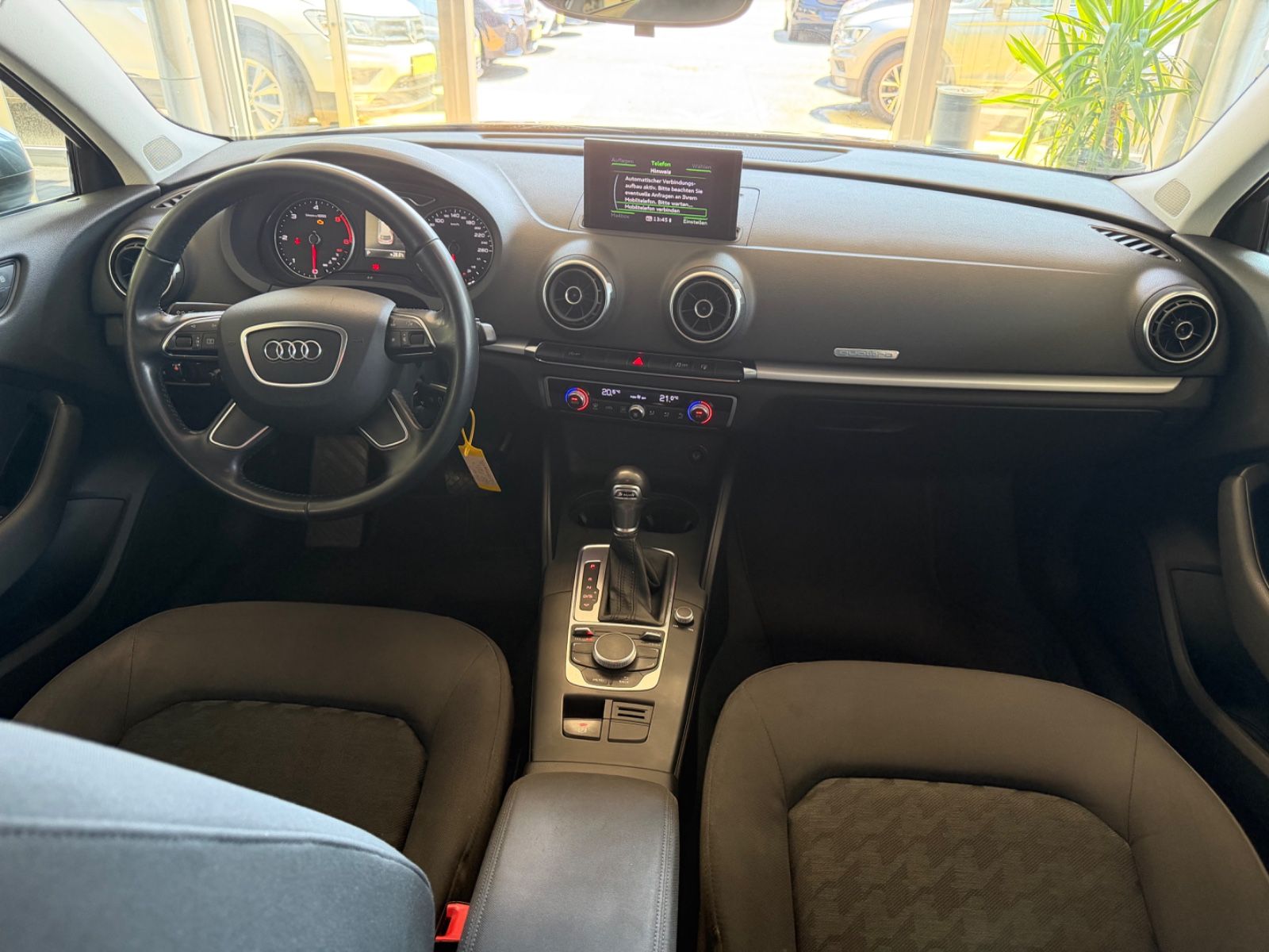 Fahrzeugabbildung Audi A3 Sportback 2.0 TDI attraction quattro