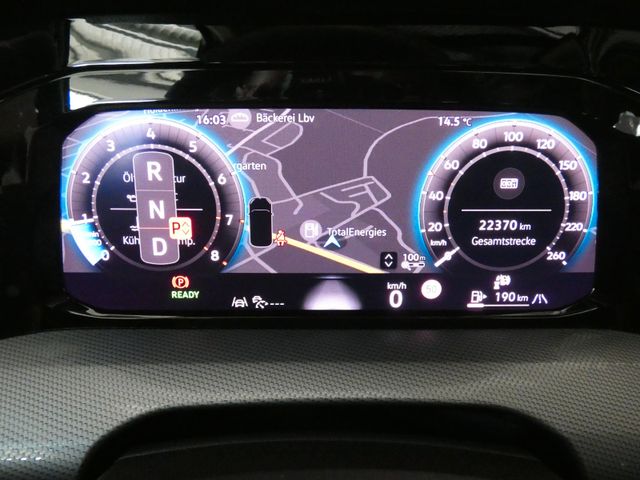 Golf Variant 1.5 eTSI Style DSG AHK PANO KAMERA