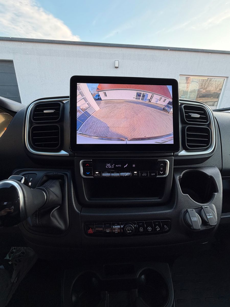 Fahrzeugabbildung Malibu Van Diversity Coupe 640 LE K Lucca MJ26