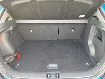 Hyundai Kona Trend Elektro Kam.+KeyLess+LED+Navi+SHZ+LM