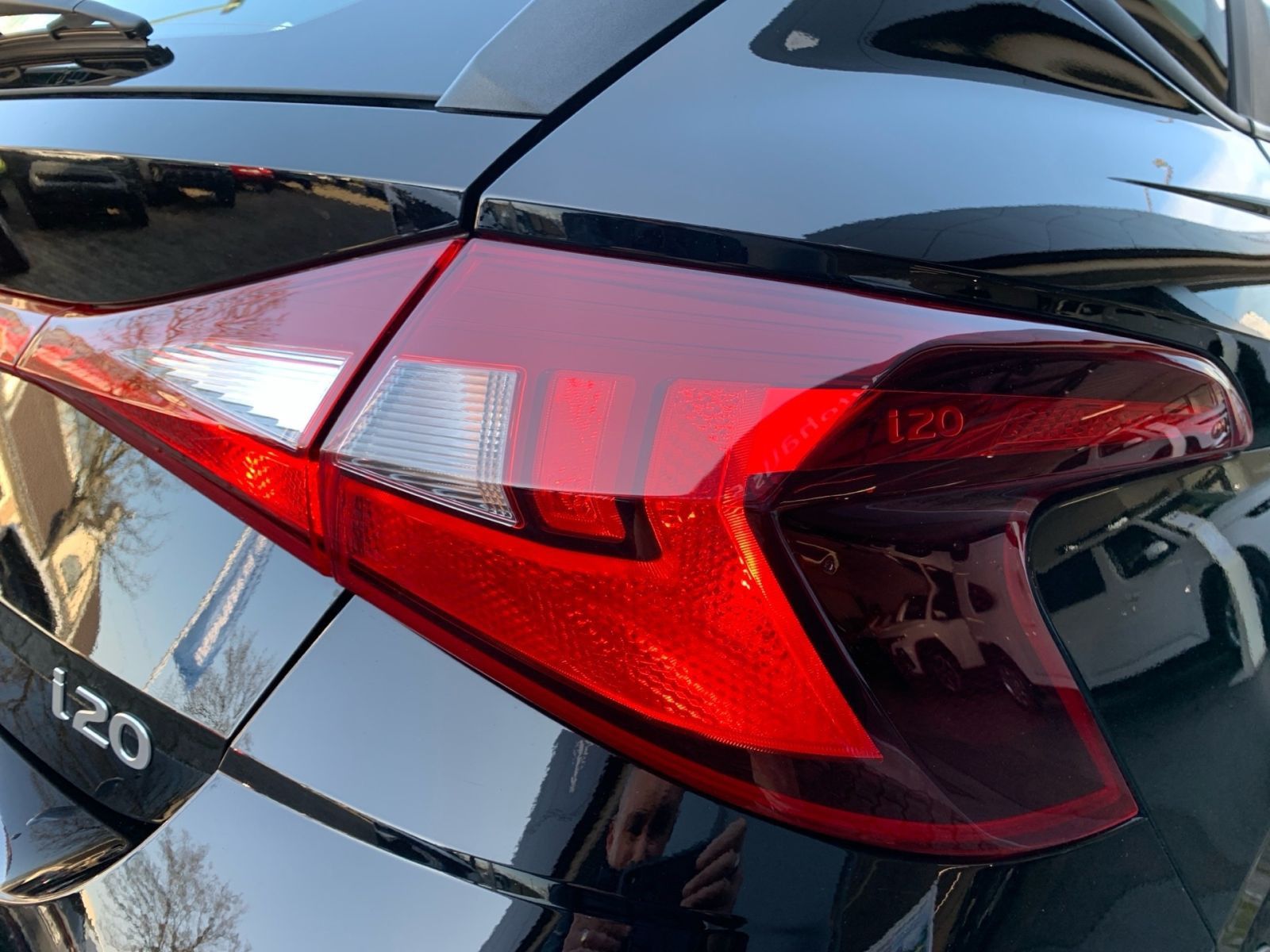 Fahrzeugabbildung Hyundai i20 1.2 Select Navi Kamera