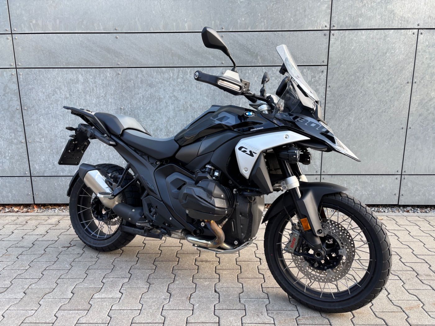 Fahrzeugabbildung BMW R 1300 GS Triple Black ASA 3 Pakete