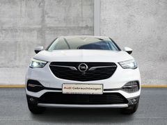 Fahrzeugabbildung Opel Grandland X 1.2T AT Innovation LED NAVI eKlappe