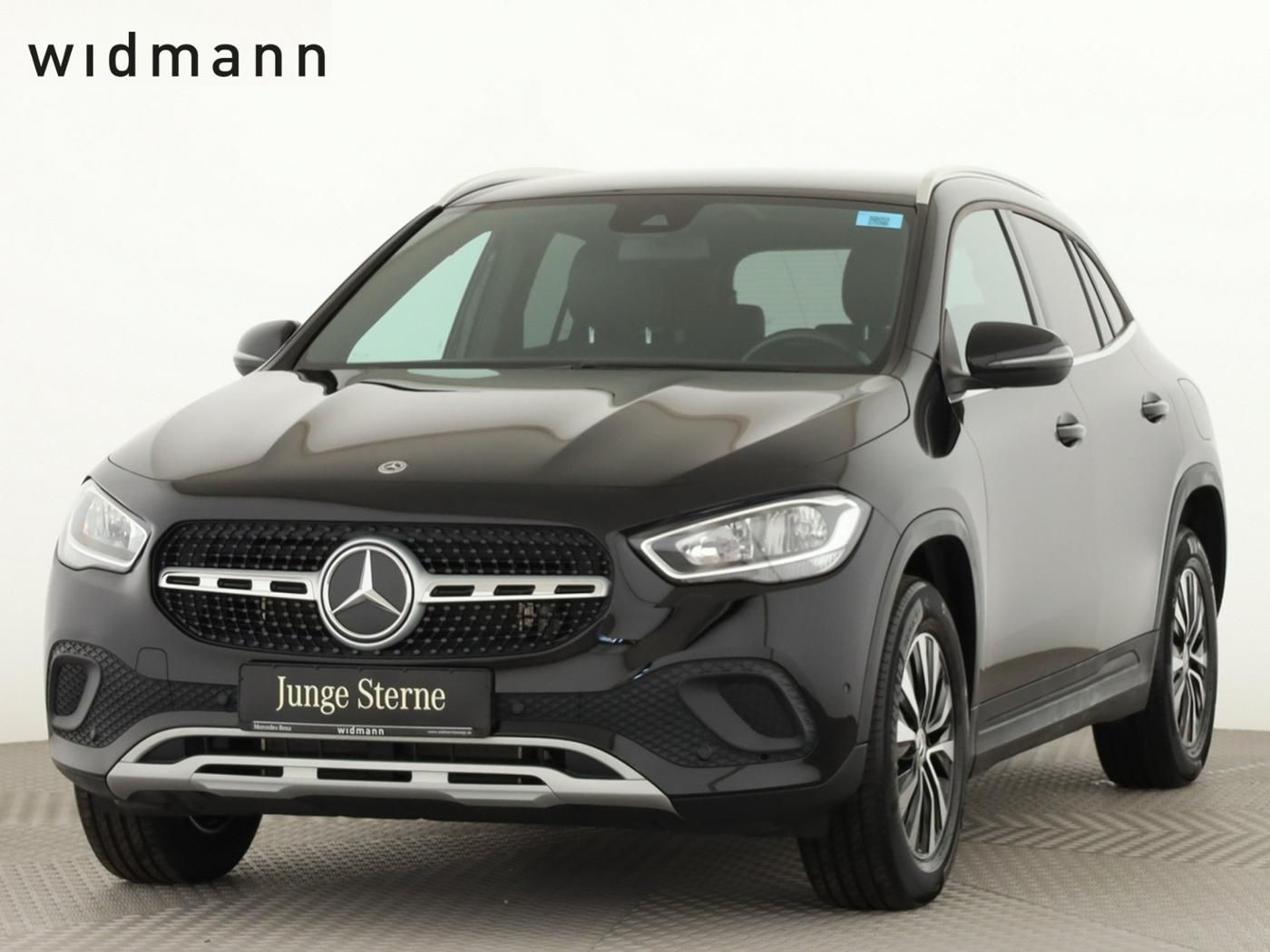 MERCEDES-BENZ GLA 250 e *Sitzheizung*Navigation*Tempomat*DAB**