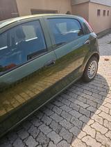 Fiat punto erste Hand TÜV neu 93000KM - Fiat Punto Gebrauchtwagen in München