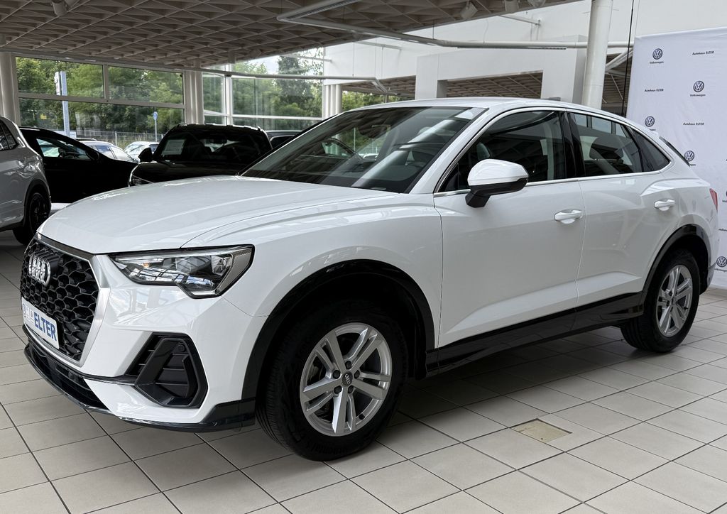 Image of Audi Q3