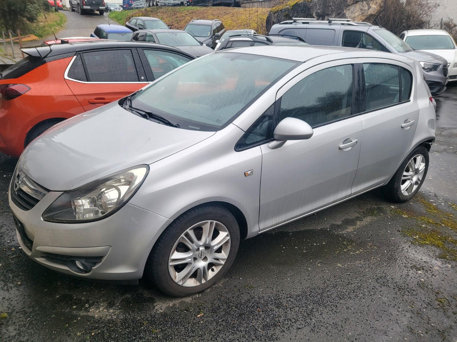 Opel Corsa D Innovation "110 Jahre"