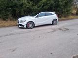 Mercedes-Benz A 45 AMG pano aero Performance aga night paket  - weiße Mercedes-Benz A 45 AMG