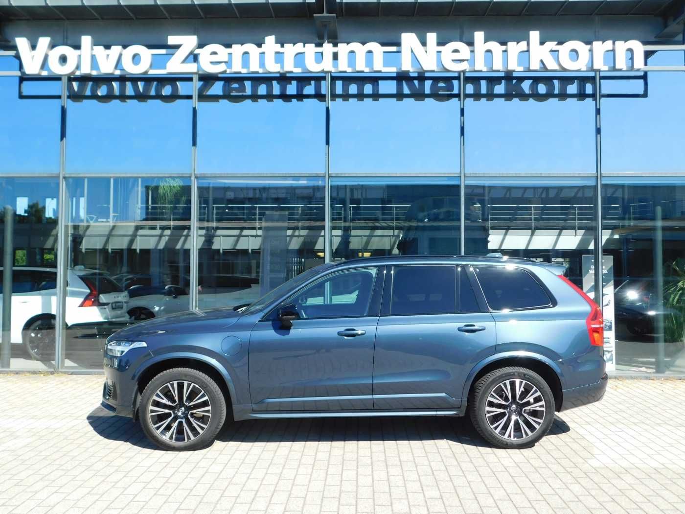 Fahrzeugabbildung Volvo XC90 Plug-In-Hybrid T8 AWD Recharge Plus Bright