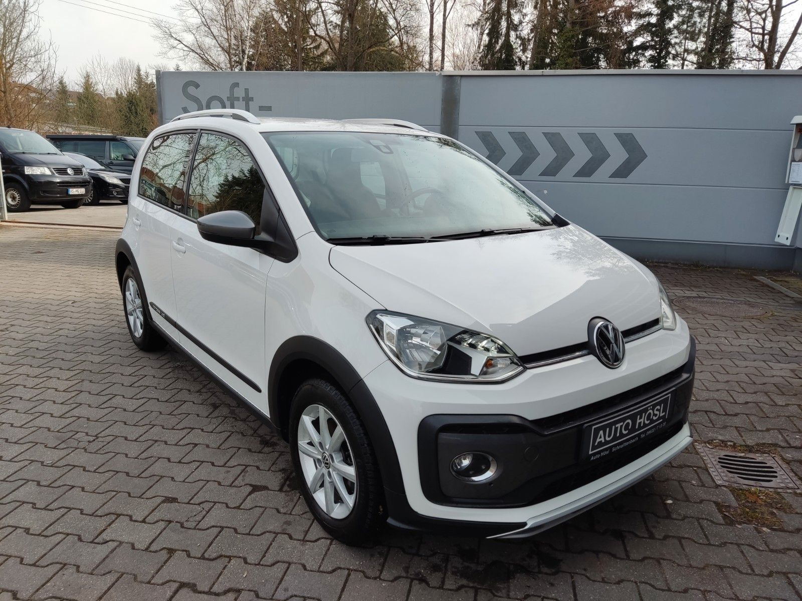 VW up! 1.0 cross up!*SHZ*Freispr.*Klima*8-fach ber*