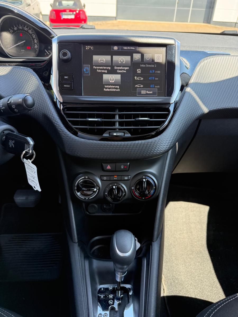 Peugeot 208 Allure