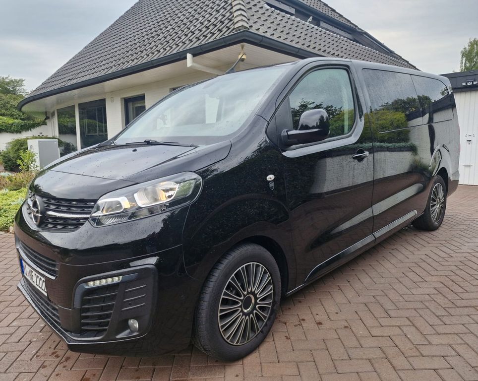 Image of Opel Zafira Life