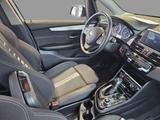 BMW 218i Active Tourer Advantage AHK+LED+NAVI+PDC - weiße BMW 2er Reihe