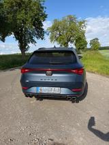 Cupra Leon 2.0 TSI 221kW VZ DSG Sportstourer VZ - blaue Cupra Leon