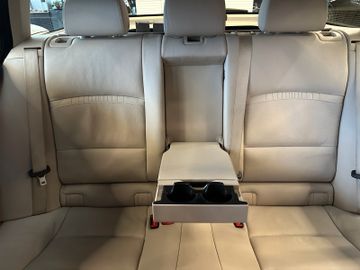 BMW 520 d Touring xDrive *2. Hand*Klima*Navi*Xenon*