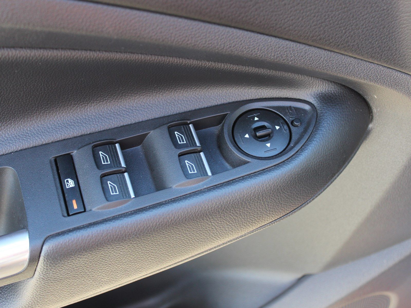 Fahrzeugabbildung Ford Kuga ST-Line 1,5 EcoBoost Start/Stopp