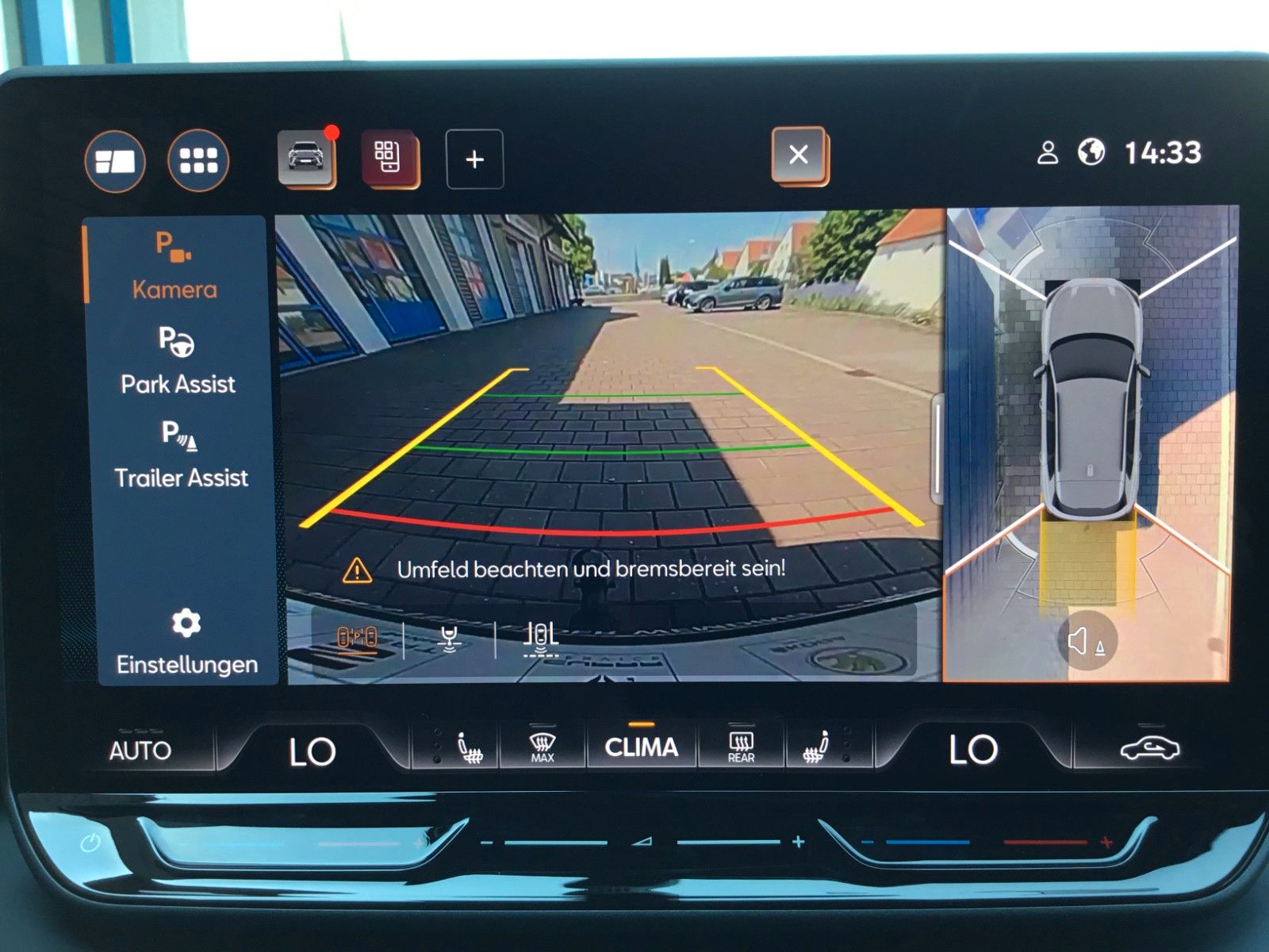 Fahrzeugabbildung CUPRA Terramar 1.5 eTSI DSG+AHK+360°+Headup+ACC