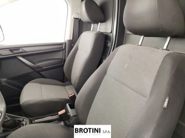 Volkswagen Caddy - 10